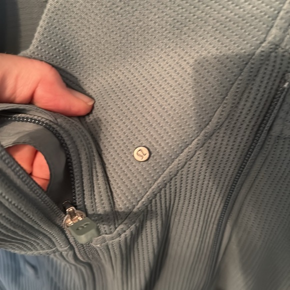 Lululemon Adaptable Fit Full-Zip Jacket, Size 12 - Picture 8 of 13